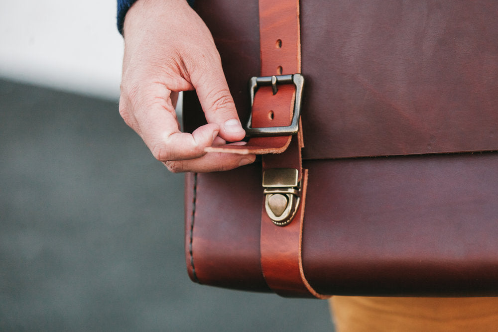 H+B LEATHER BAG | CLASSIC BURNT UMBER LEATHER BAG