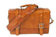 H+B LEATHER BAG | CLASSIC BUCK BROWN LEATHER BAG